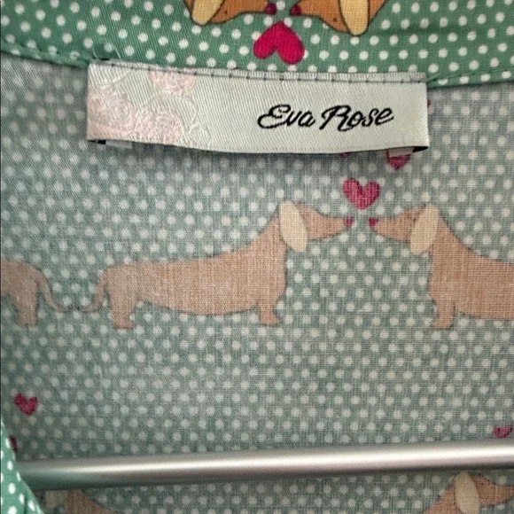 Women's Mint Green Short-Sleeve Shirt Dress with wiener dog smooches! - Picture 3 of 4
